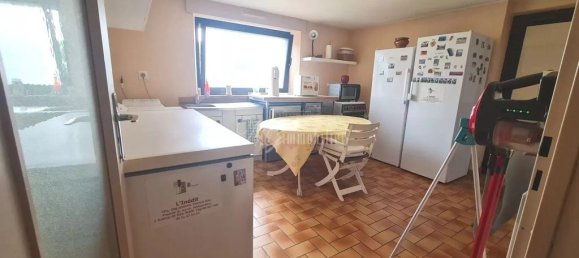 5 bedrooms House in Terville, France No. 90586 14