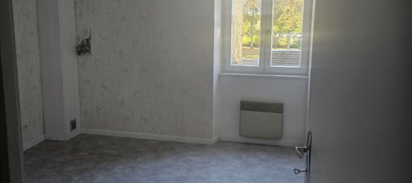 Apartamento de 2 dormitorios en Bourbonne-les-Bains, France No. 39865 3