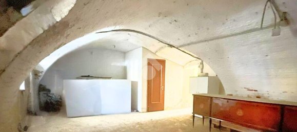 2 rooms Commercial property in San Severo, Italy No. 78105 4