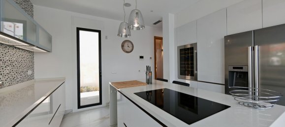 4 chambres Villa à Mijas, Spain No. 136227 9