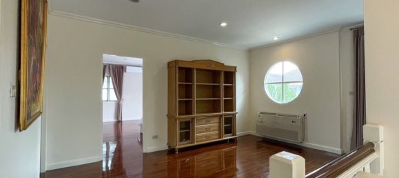 Café / restaurante T3 em Chiang Mai, Thailand N.º 11800 16