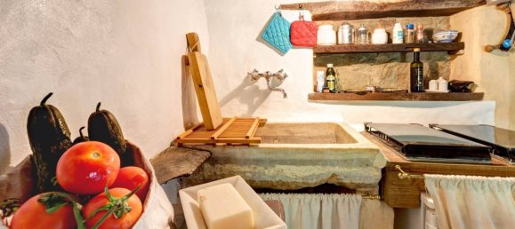 2 bedrooms House in Ortignano Raggiolo, Italy No. 114755 21