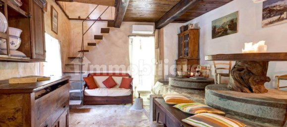 2 bedrooms House in Ortignano Raggiolo, Italy No. 114755 22