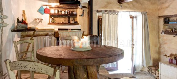 2 bedrooms House in Ortignano Raggiolo, Italy No. 114755 19