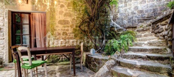 2 bedrooms House in Ortignano Raggiolo, Italy No. 114755 14