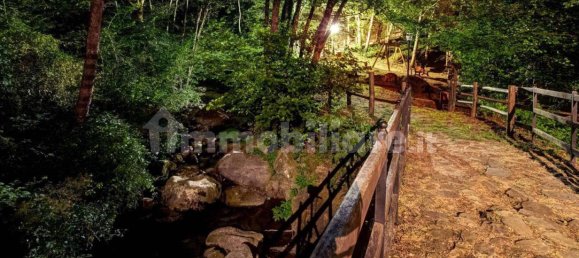 2 bedrooms House in Ortignano Raggiolo, Italy No. 114755 7