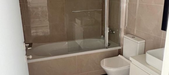 3 bedrooms Townhouse in Limassol, Cyprus No. 28440 13