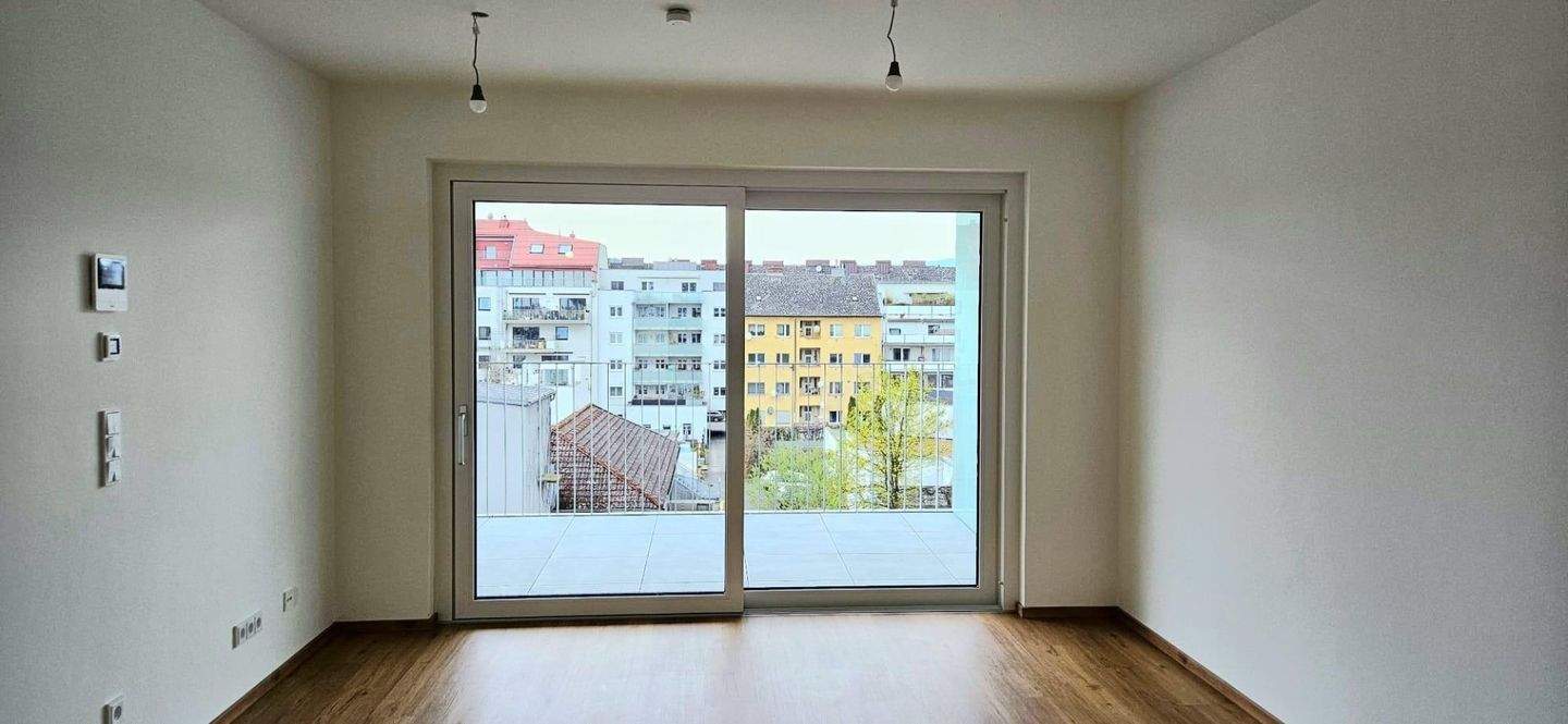 2 rooms Apartment in Linz, Austria No. 213949