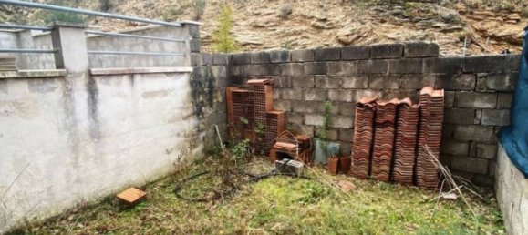 1 Schlafzimmer Haus in Esanatoglia, Italy, Nr. 128796 2