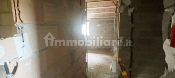 1 Schlafzimmer Haus in Esanatoglia, Italy, Nr. 128796 12