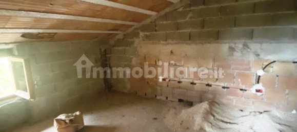 1 Schlafzimmer Haus in Esanatoglia, Italy, Nr. 128796 13