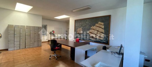5 rooms Warehouse in Fagnano Olona, Italy No. 81241 33