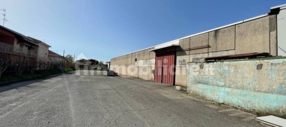 5 rooms Warehouse in Fagnano Olona, Italy No. 81241 44