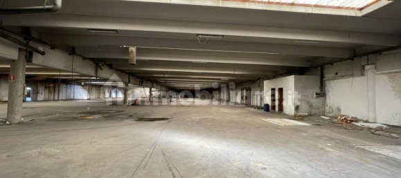 5 rooms Warehouse in Fagnano Olona, Italy No. 81241 10