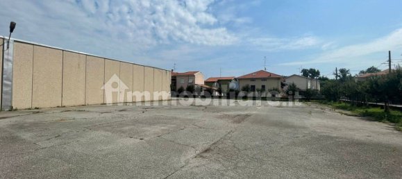 5 rooms Warehouse in Fagnano Olona, Italy No. 81241 28