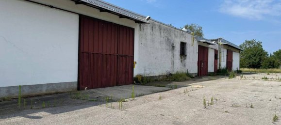 5 rooms Warehouse in Fagnano Olona, Italy No. 81241 25