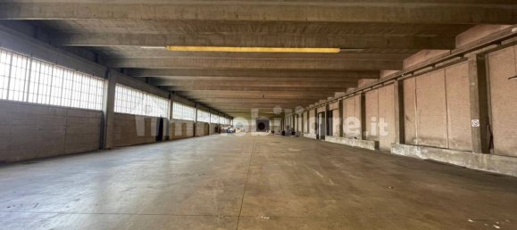 5 rooms Warehouse in Fagnano Olona, Italy No. 81241 20