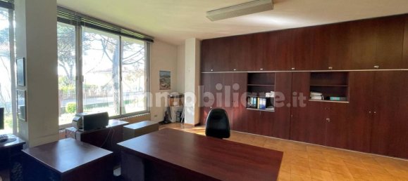5 rooms Warehouse in Fagnano Olona, Italy No. 81241 11
