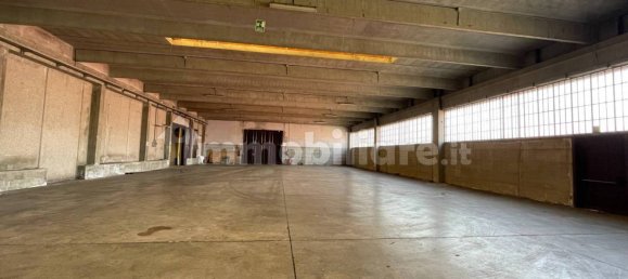 5 rooms Warehouse in Fagnano Olona, Italy No. 81241 30