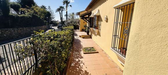 3 Schlafzimmer Doppelhaus in Manilva, Spain, Nr. 146646 2