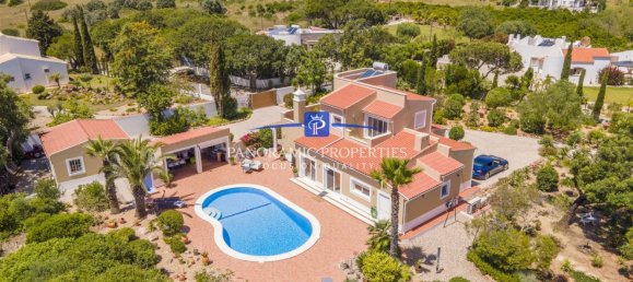 3 bedrooms House in Lagoa, Portugal No. 114320 2