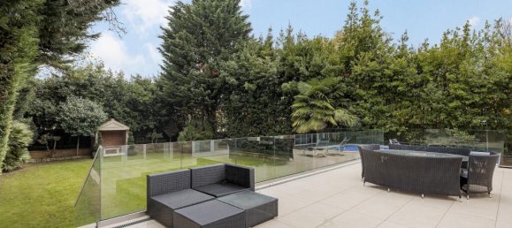 8 bedrooms House in London, United Kingdom No. 13033 18