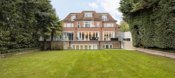 8 bedrooms House in London, United Kingdom No. 13033 19