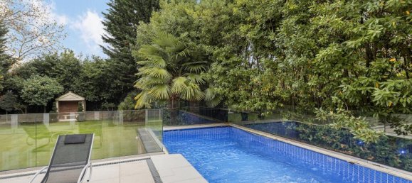 8 bedrooms House in London, United Kingdom No. 13033 17