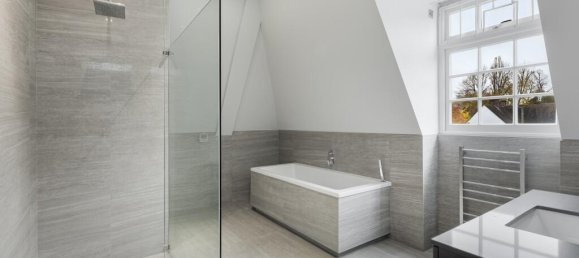 8 bedrooms House in London, United Kingdom No. 13033 11