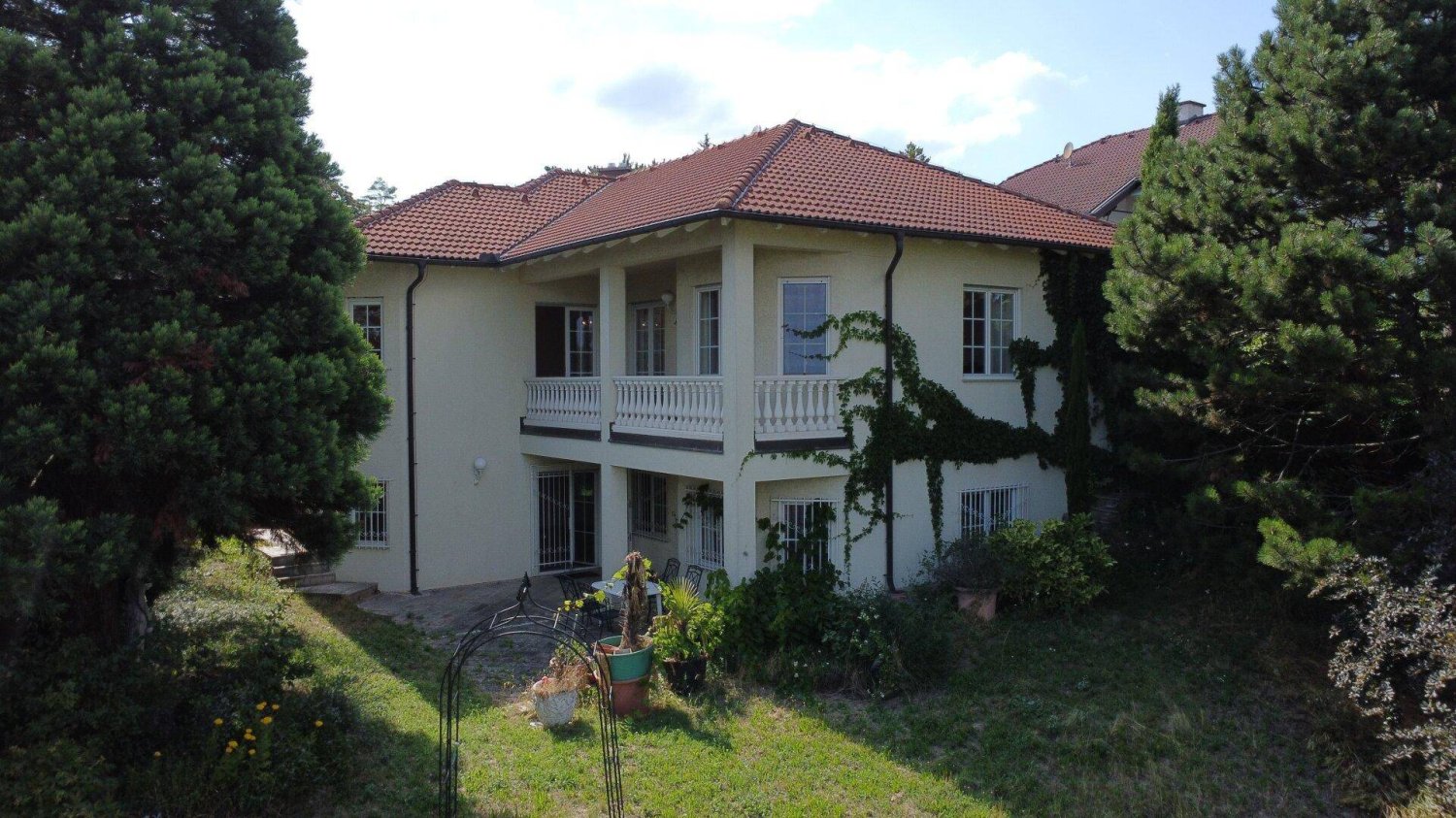 5-salle Villa à Klosterneuburg, Austria No. 226470