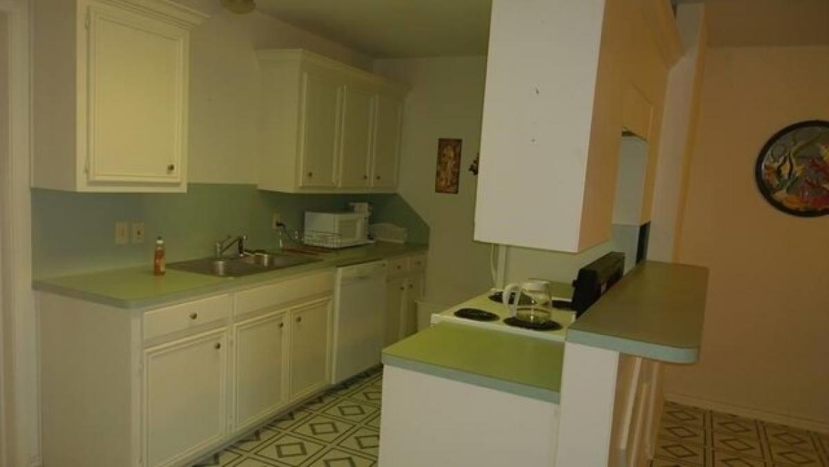 8 bedrooms House in Port Arthur, USA No. 440278