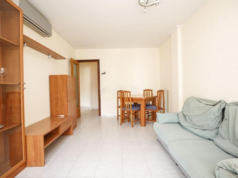 Apartamento de 3 dormitorios en Figueres, Spain No. 200193