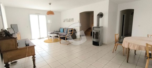 5 Schlafzimmer Haus in Le Champ-Saint-Pere, France, Nr. 107383 5