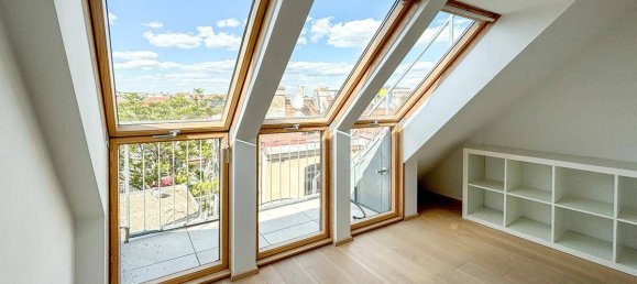 3 rooms Apartment in Hernals, Austria No. 181452 11