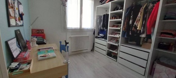 Apartamento de 3 dormitorios en Rive-de-Gier, France No. 316583 6