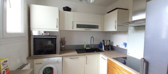 Apartamento de 3 dormitorios en Rive-de-Gier, France No. 316583 4