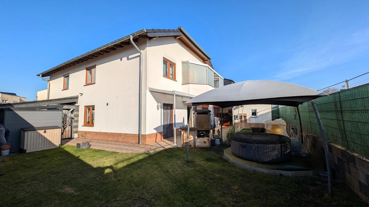 6 غرف نوم منزل في Mayen-Koblenz, Germany رقم 151039