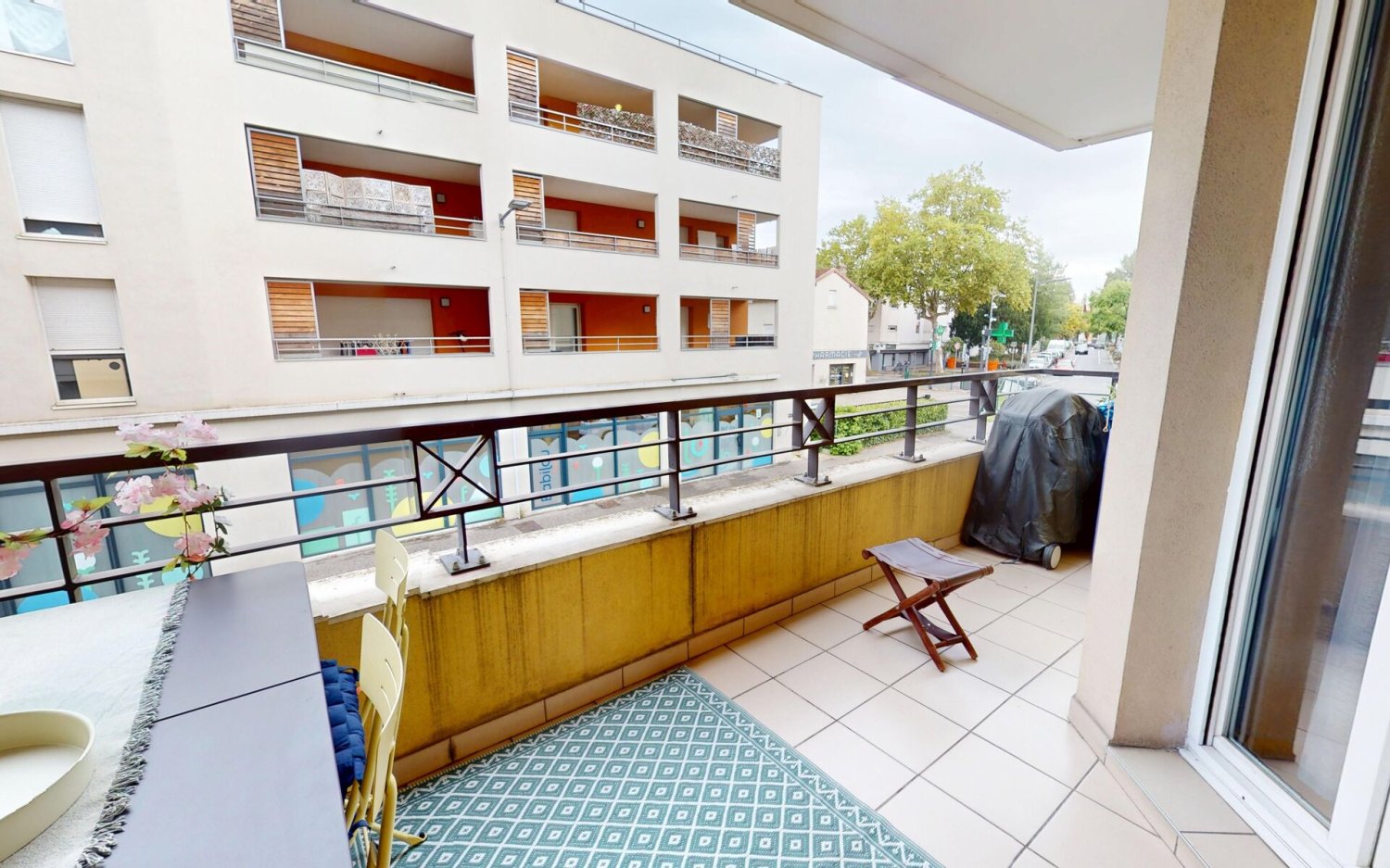 2-salle Appartement à Rhône, France No. 337634