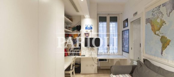 3 rooms Apartment in Rome, Italy No. 21569 13