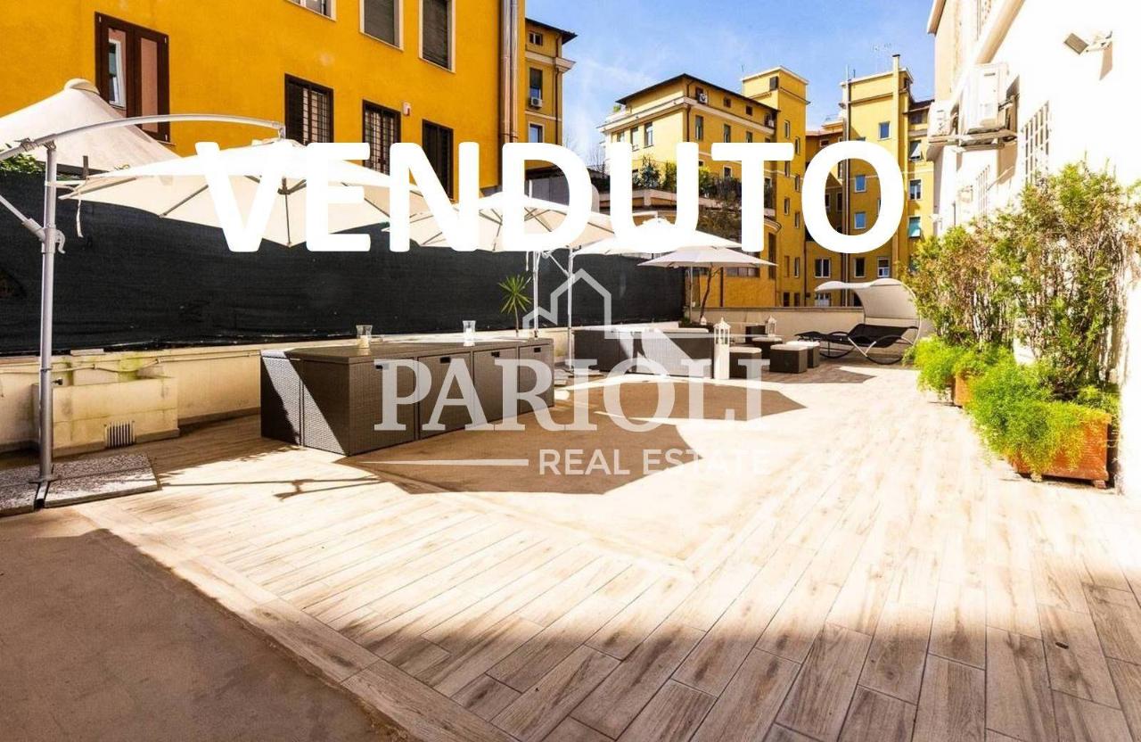 3 rooms Apartment in Rome, Italy No. 21569