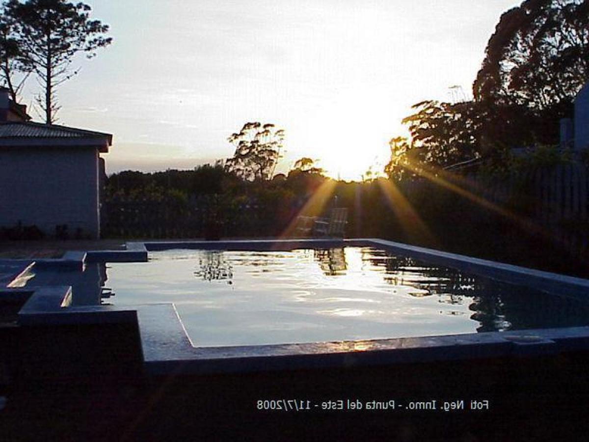 3 bedrooms House in Maldonado, Uruguay No. 10746