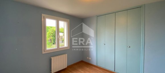 4 bedrooms House in Blois, France No. 235958 10