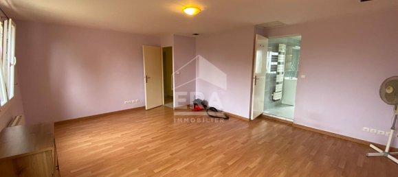 4 bedrooms House in Blois, France No. 235958 8