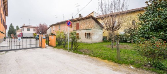 Casa de 4 dormitorios en Castelfranco Emilia, Italy No. 129075 13