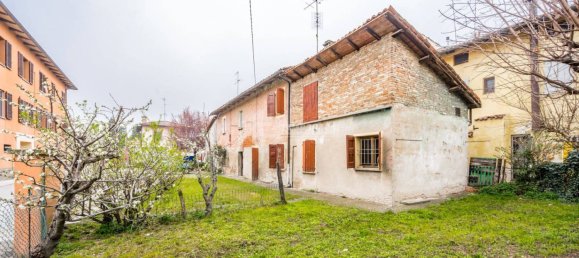 Casa de 4 dormitorios en Castelfranco Emilia, Italy No. 129075 10