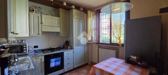 4 rooms Apartment in Montechiarugolo, Italy No. 268693 2