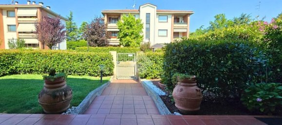 4 rooms Apartment in Montechiarugolo, Italy No. 268693 7