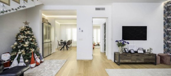 5 rooms Apartment in Cervia, Italy No. 70666 2