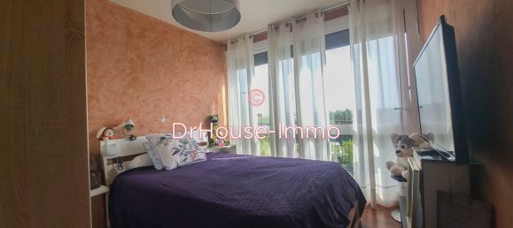 3 bedrooms Apartment in Fontenay-le-Fleury, France No. 176910 13