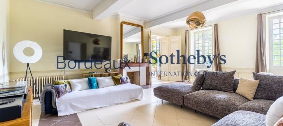 9 bedrooms Castles in Bordeaux, France No. 297708 4